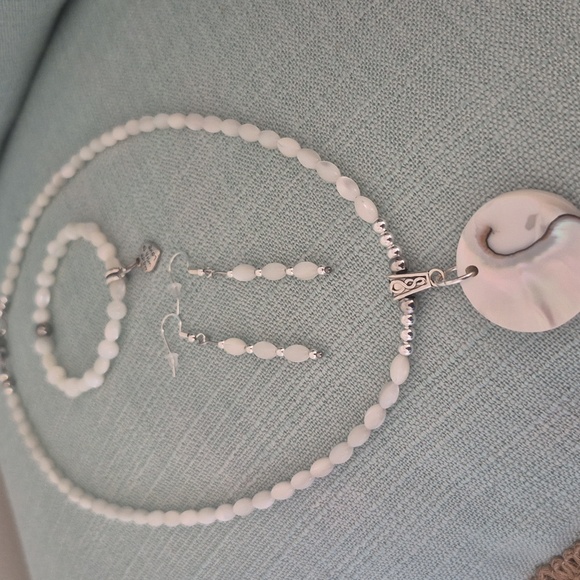 RARE SPIRAL NAUTILUS GRADE AAA SHELL,3 Piece Jewelry Set - Picture 6 of 6